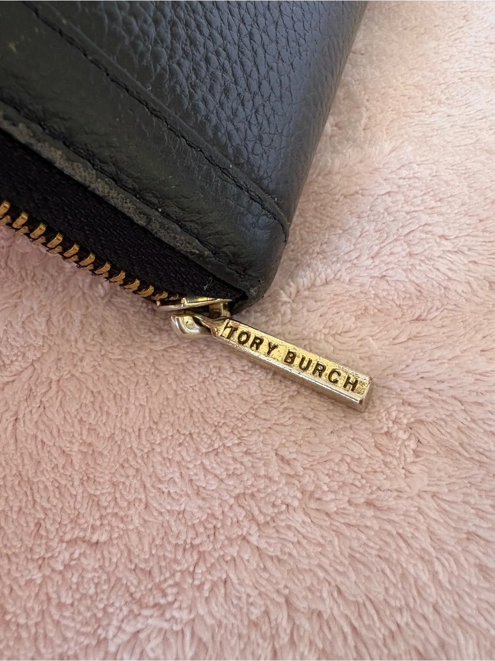 Tory Burch Black Pebbled Leather Zip Wallet with Gold Logo